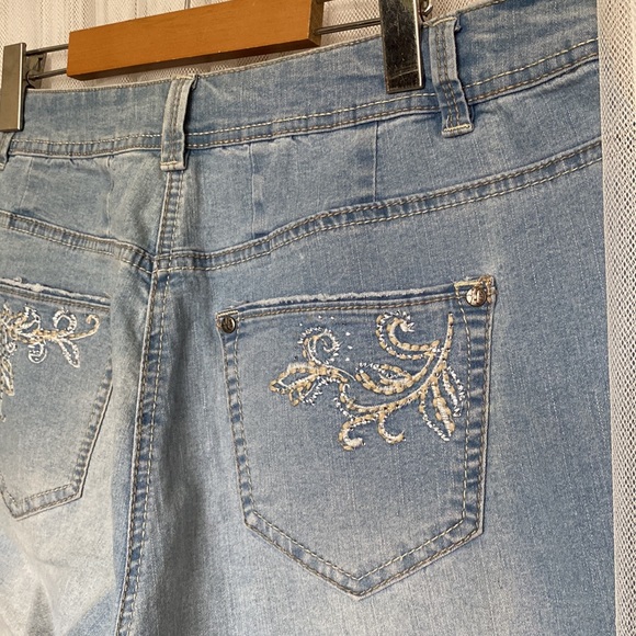 Pennington dc “Curvy Gallée” jeans - Picture 6 of 16